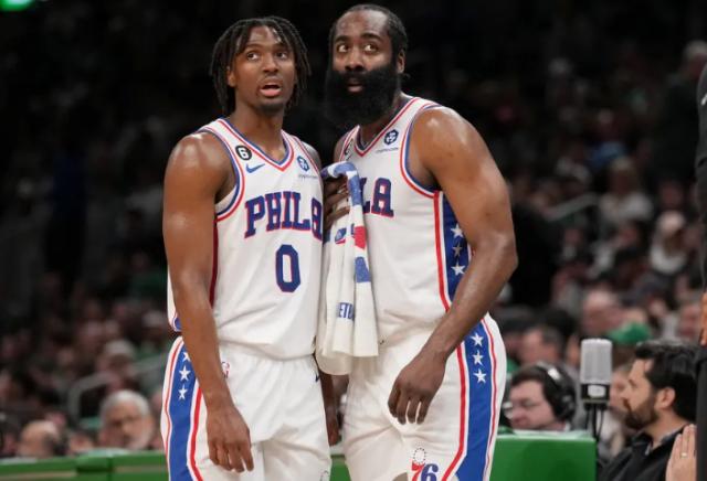 乐鱼体育官方下载-马克西不怪哈登逼宫：我们是兄弟理解他做出的选择